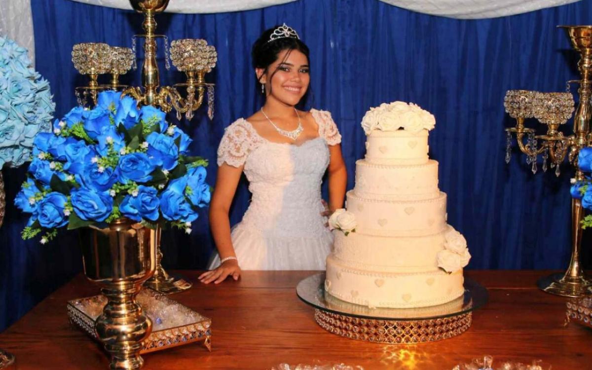O sonho dos seus 15 anos é possível aqui O sonho dos seus 15 anos é possível aqui
