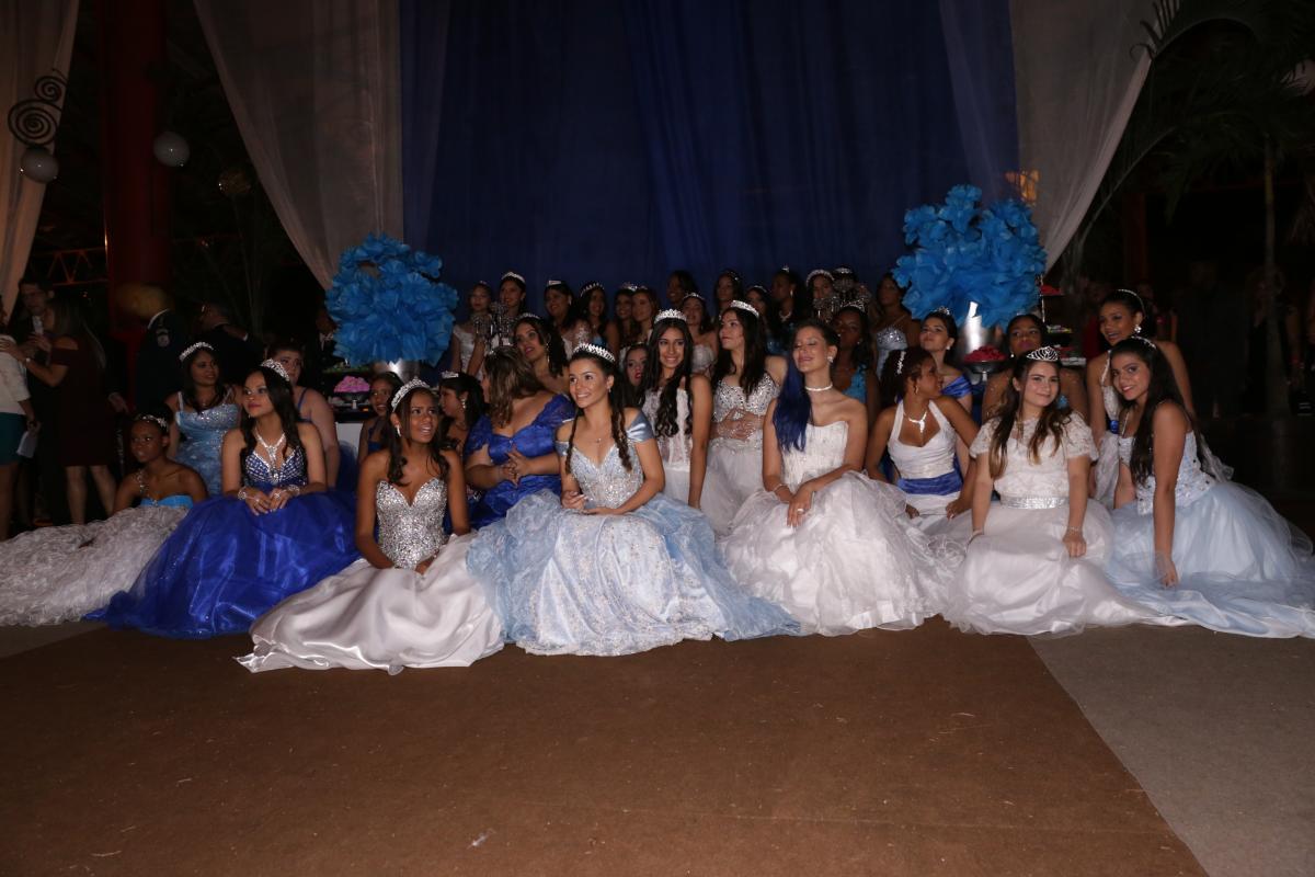 Baile de Debutantes 2019 Baile de Debutantes 2019