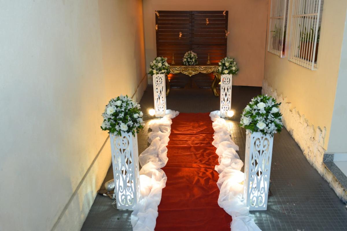 Precisou adiar seu sonho de casar? O orçamento encurtou? Nós temos a solução para você